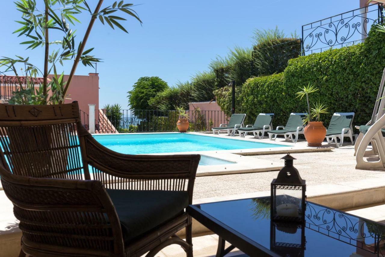 Apartamento Com Piscina Cruz Quebrada エクステリア 写真
